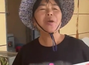 全妈揭秘：婵宝钟情公仔与虾条背后的可爱缘由